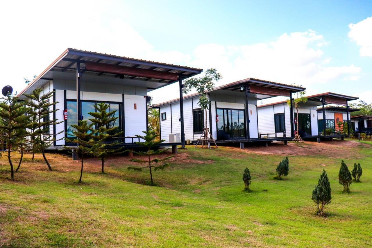 Mae On Village Resort Roi Et Buitenkant foto