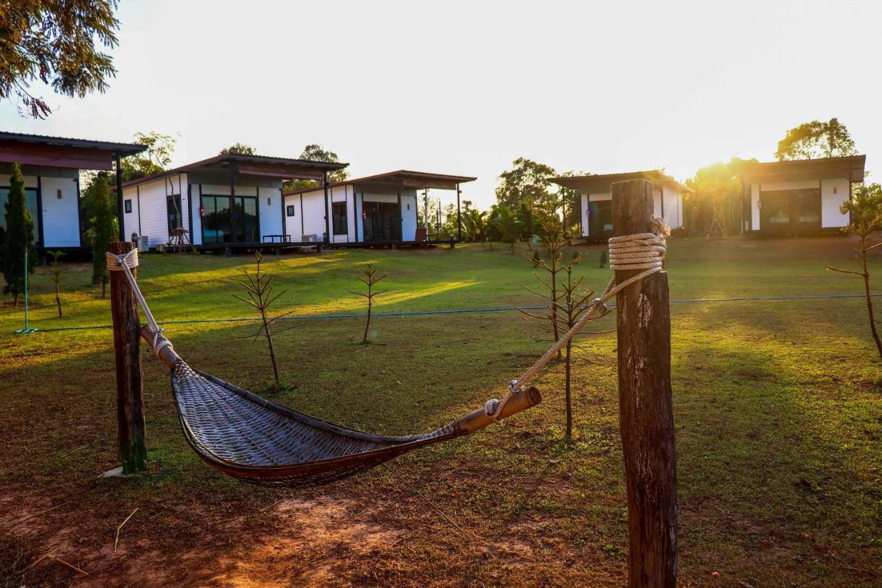 Mae On Village Resort Roi Et Buitenkant foto