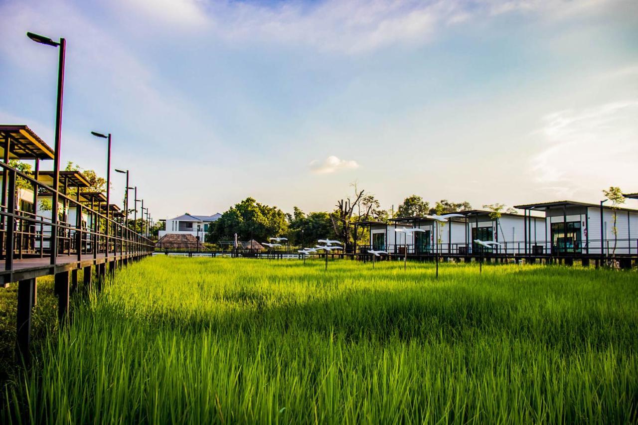 Mae On Village Resort Roi Et Buitenkant foto
