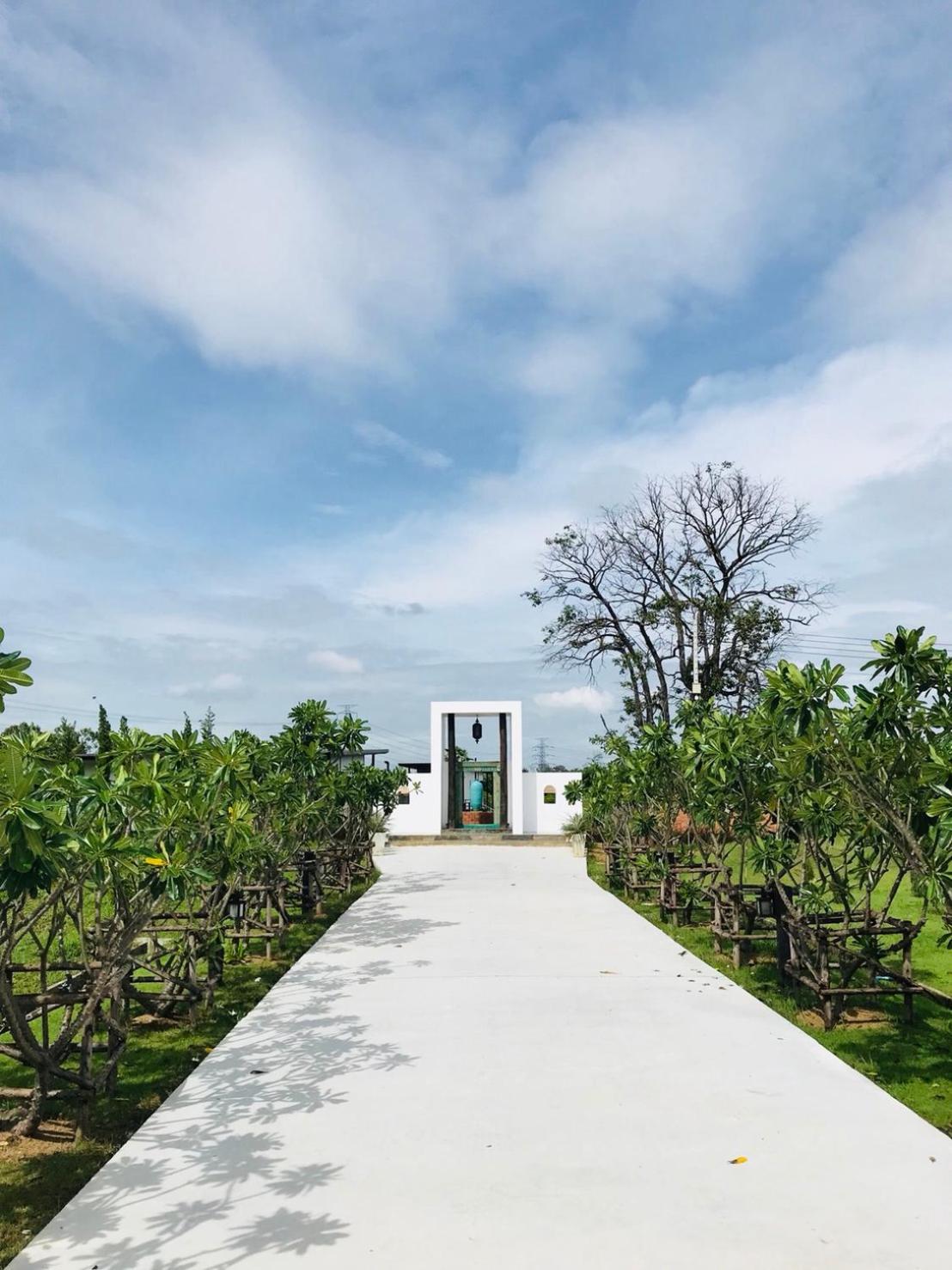 Mae On Village Resort Roi Et Buitenkant foto