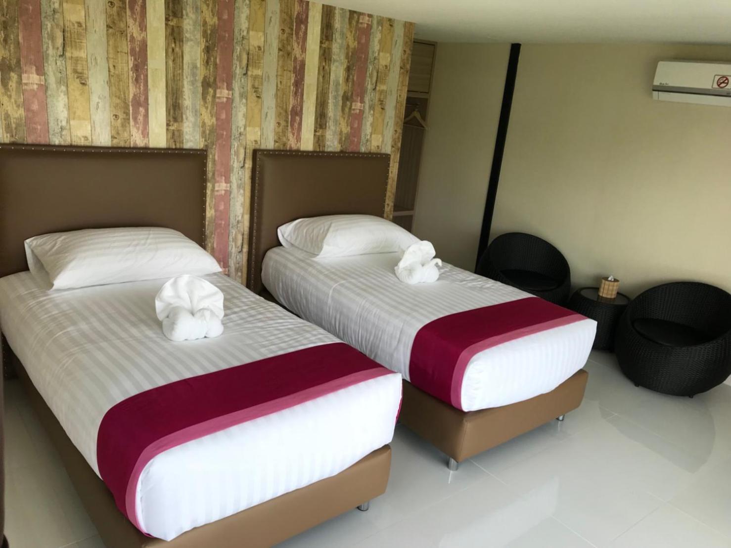 Mae On Village Resort Roi Et Buitenkant foto